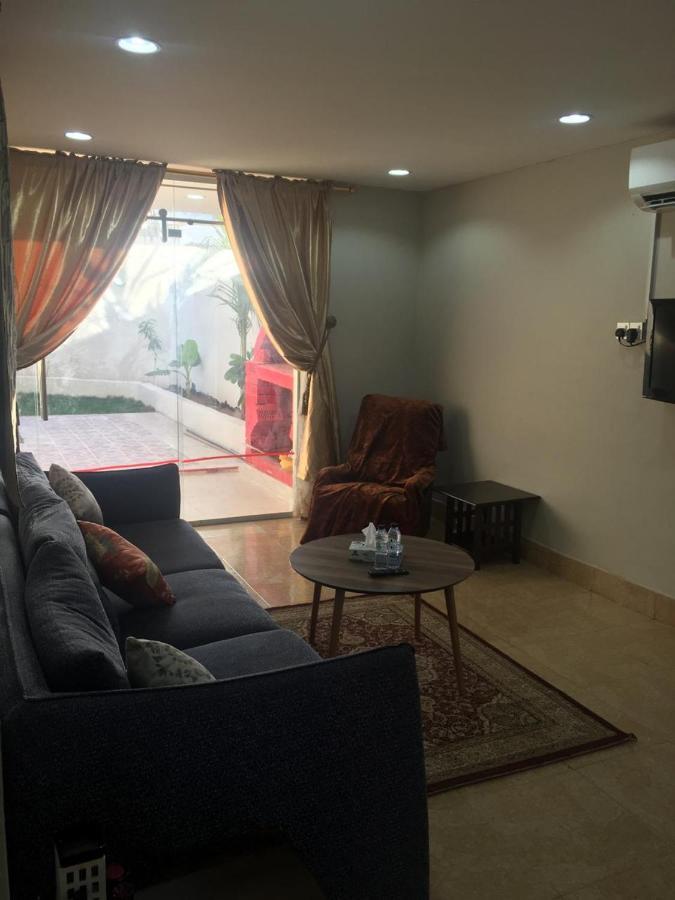 Appartement Masaken Alkenan à Yanbu Extérieur photo