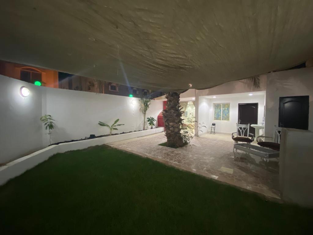 Appartement Masaken Alkenan à Yanbu Extérieur photo