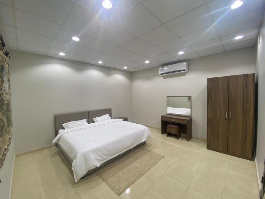 Appartement Masaken Alkenan à Yanbu Extérieur photo