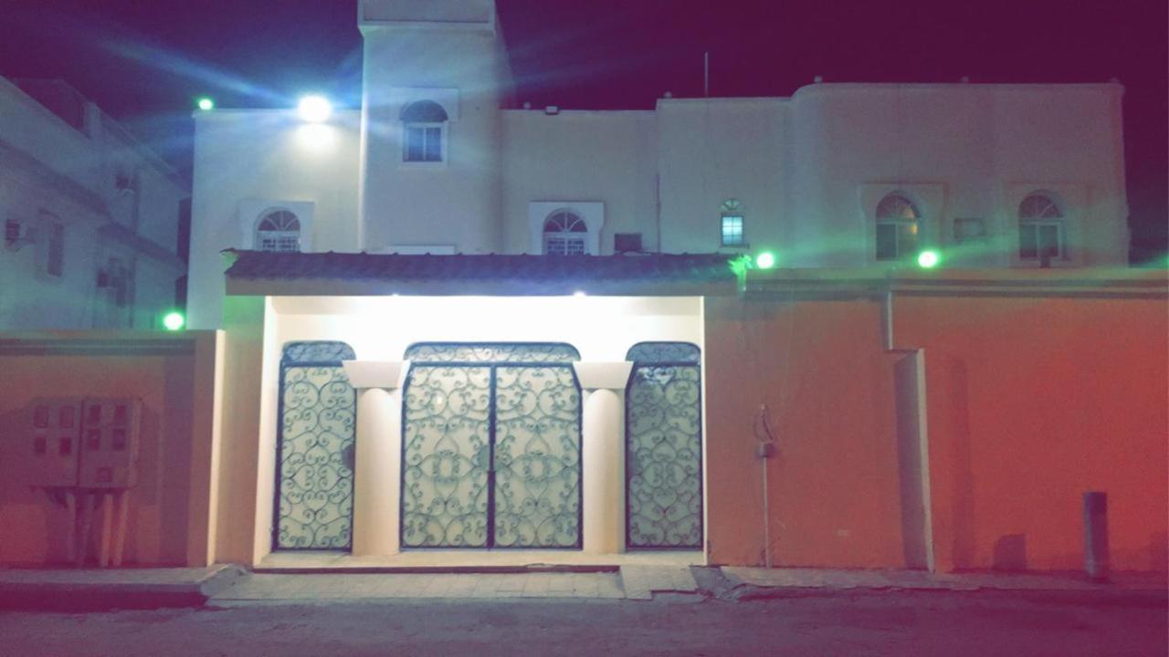 Appartement Masaken Alkenan à Yanbu Extérieur photo