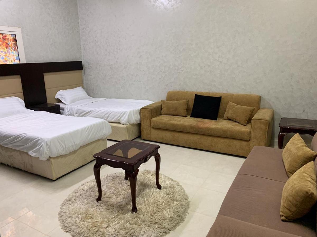 Appartement Masaken Alkenan à Yanbu Extérieur photo