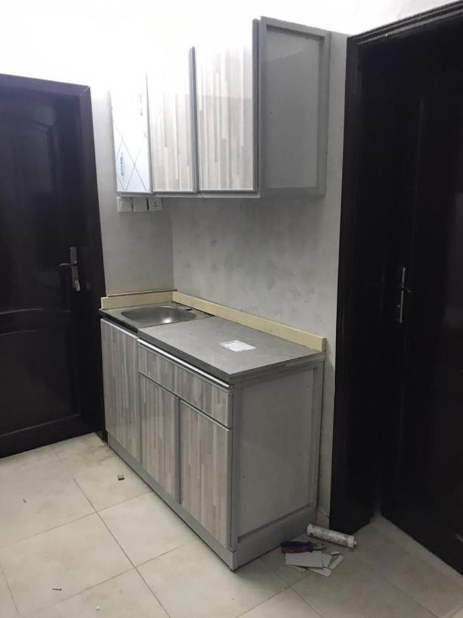 Appartement Masaken Alkenan à Yanbu Extérieur photo