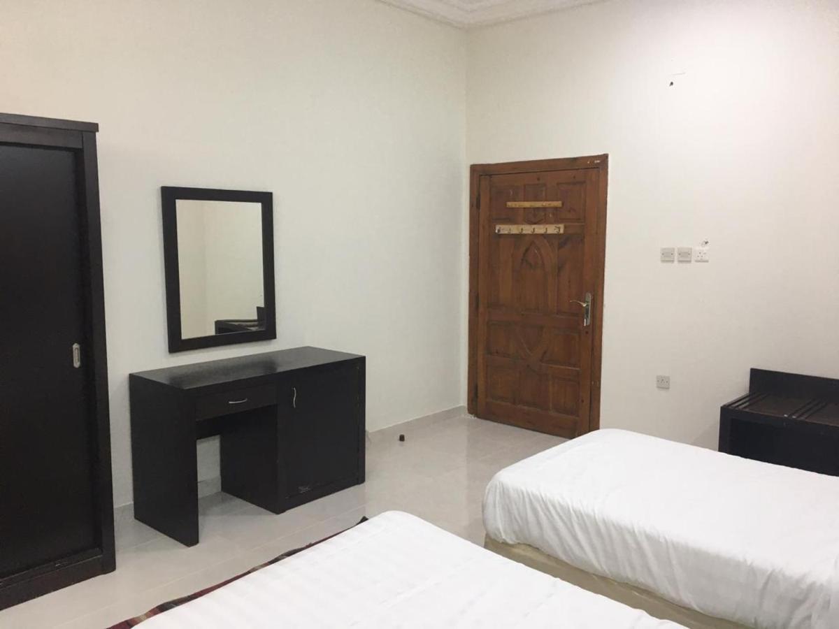 Appartement Masaken Alkenan à Yanbu Extérieur photo