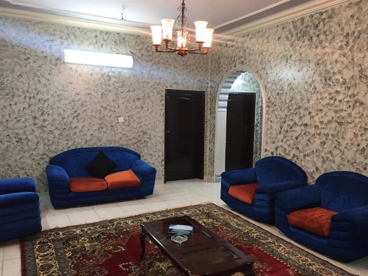 Appartement Masaken Alkenan à Yanbu Extérieur photo