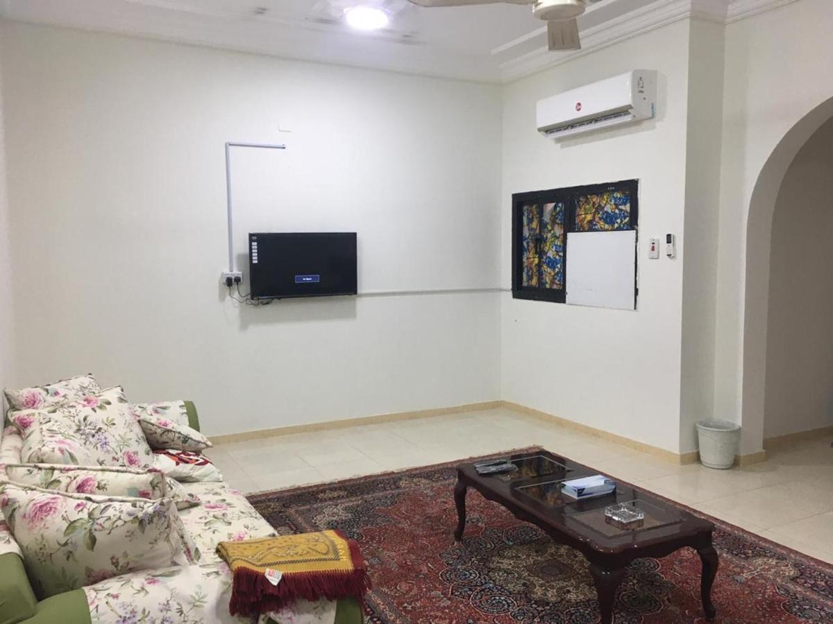 Appartement Masaken Alkenan à Yanbu Extérieur photo