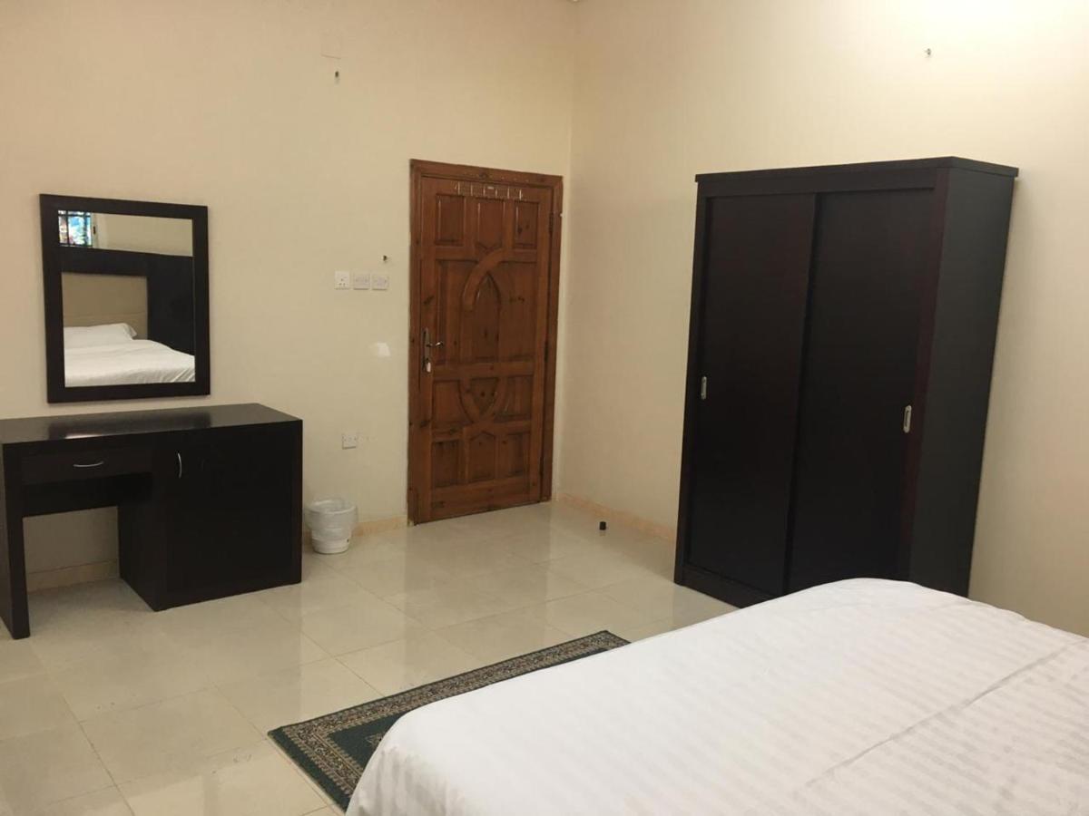 Appartement Masaken Alkenan à Yanbu Extérieur photo
