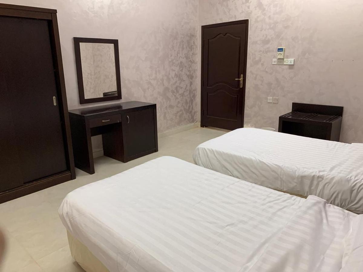 Appartement Masaken Alkenan à Yanbu Extérieur photo