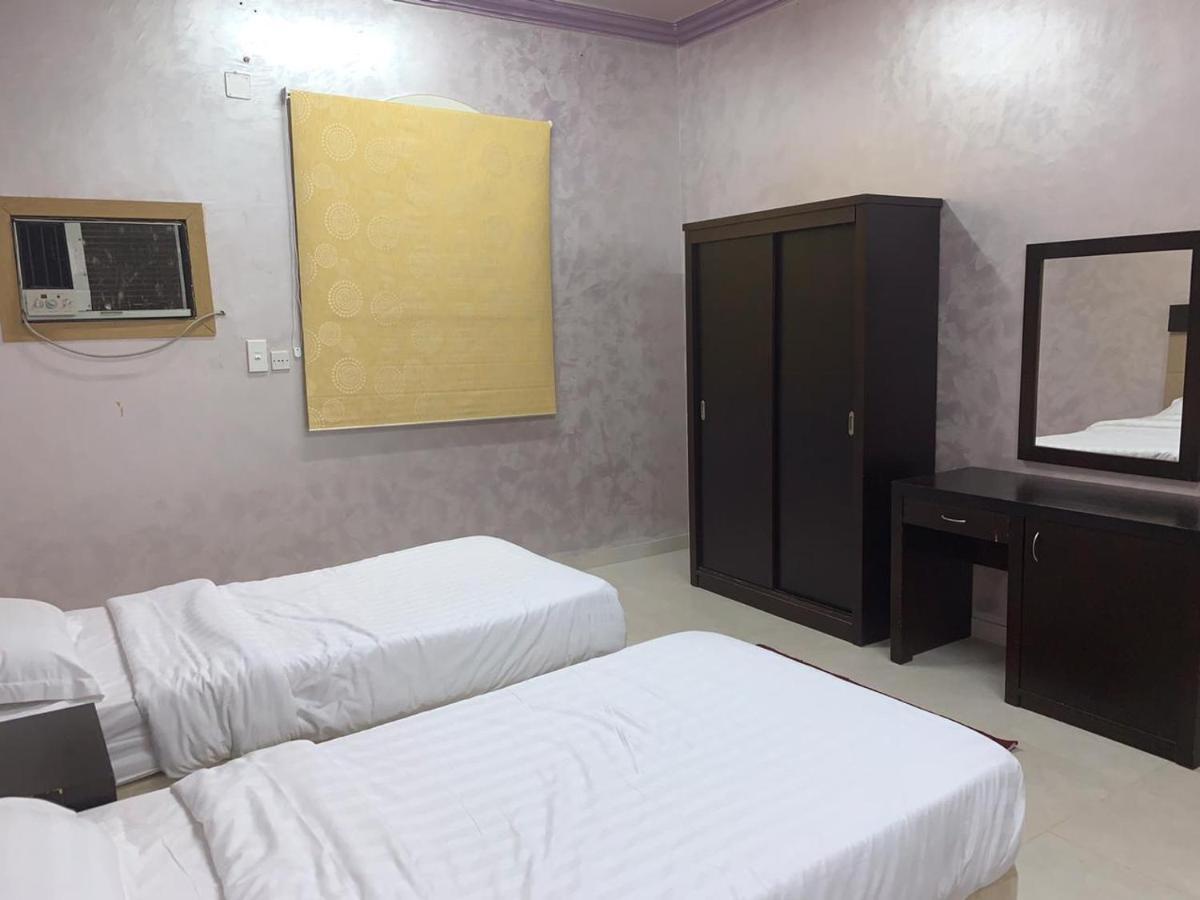 Appartement Masaken Alkenan à Yanbu Extérieur photo