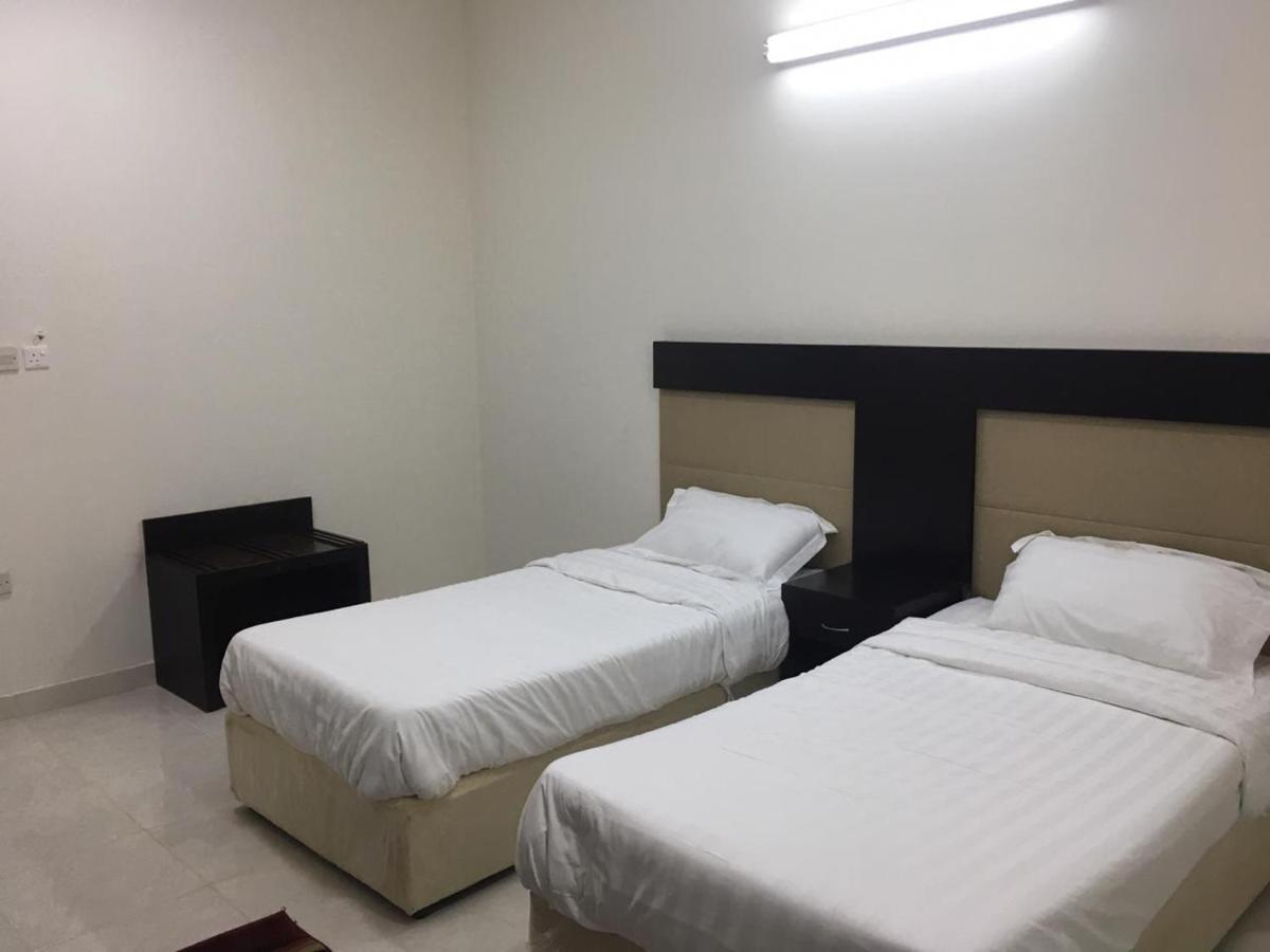 Appartement Masaken Alkenan à Yanbu Extérieur photo