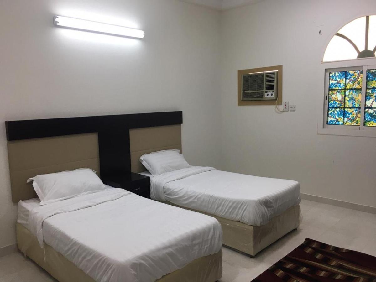 Appartement Masaken Alkenan à Yanbu Extérieur photo