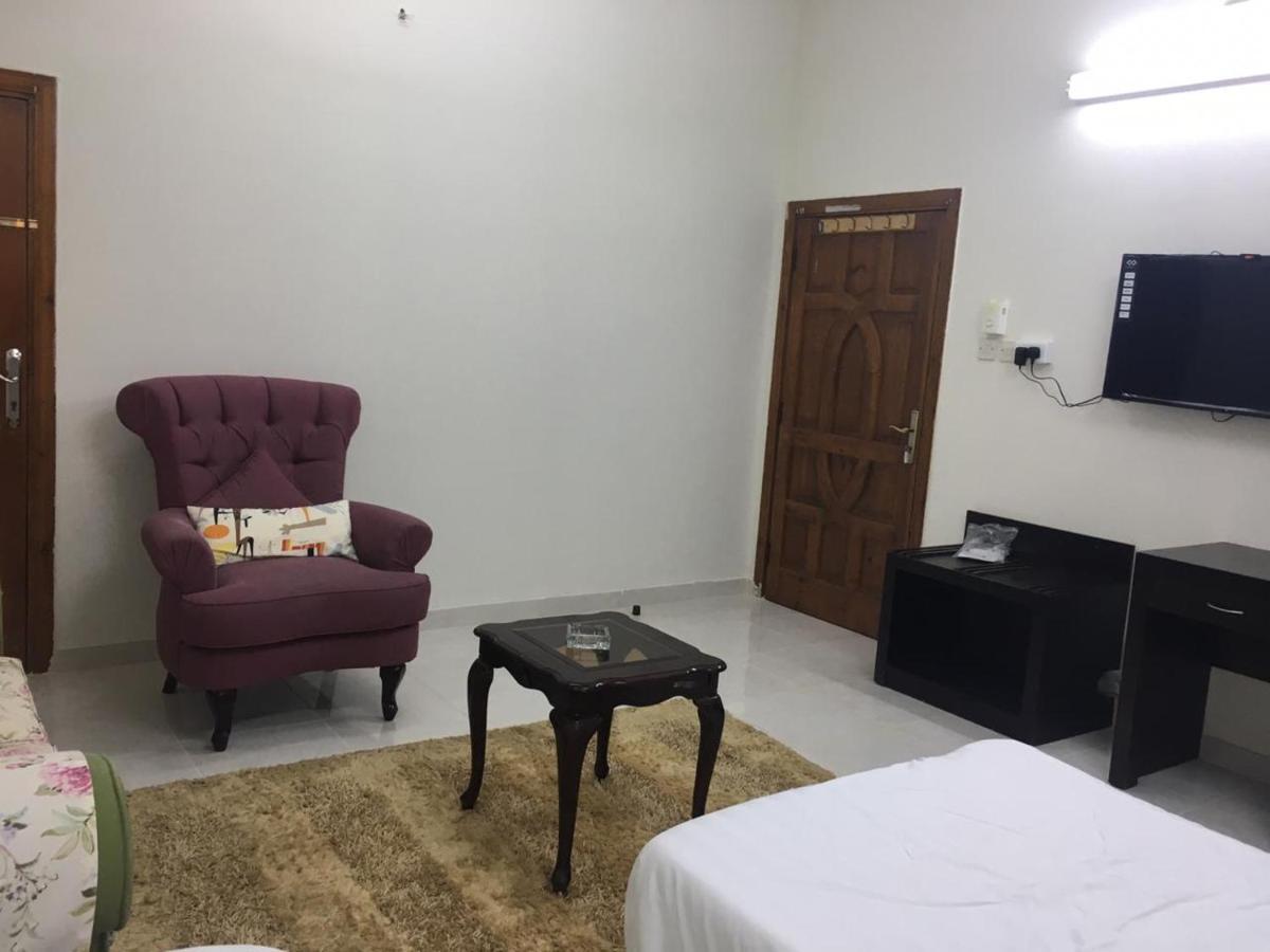 Appartement Masaken Alkenan à Yanbu Extérieur photo
